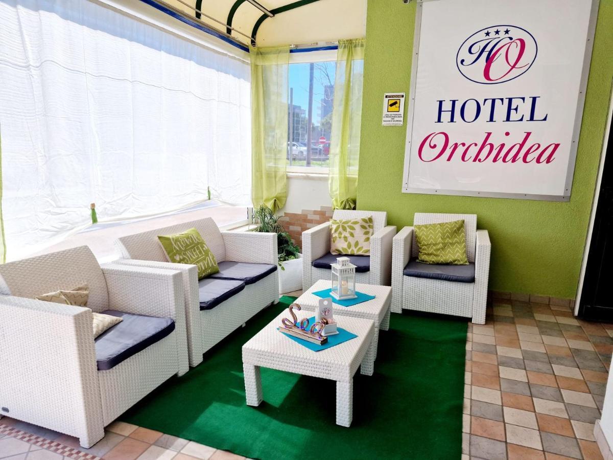 Hotel Orchidea Lignano Sabbiadoro Exterior photo