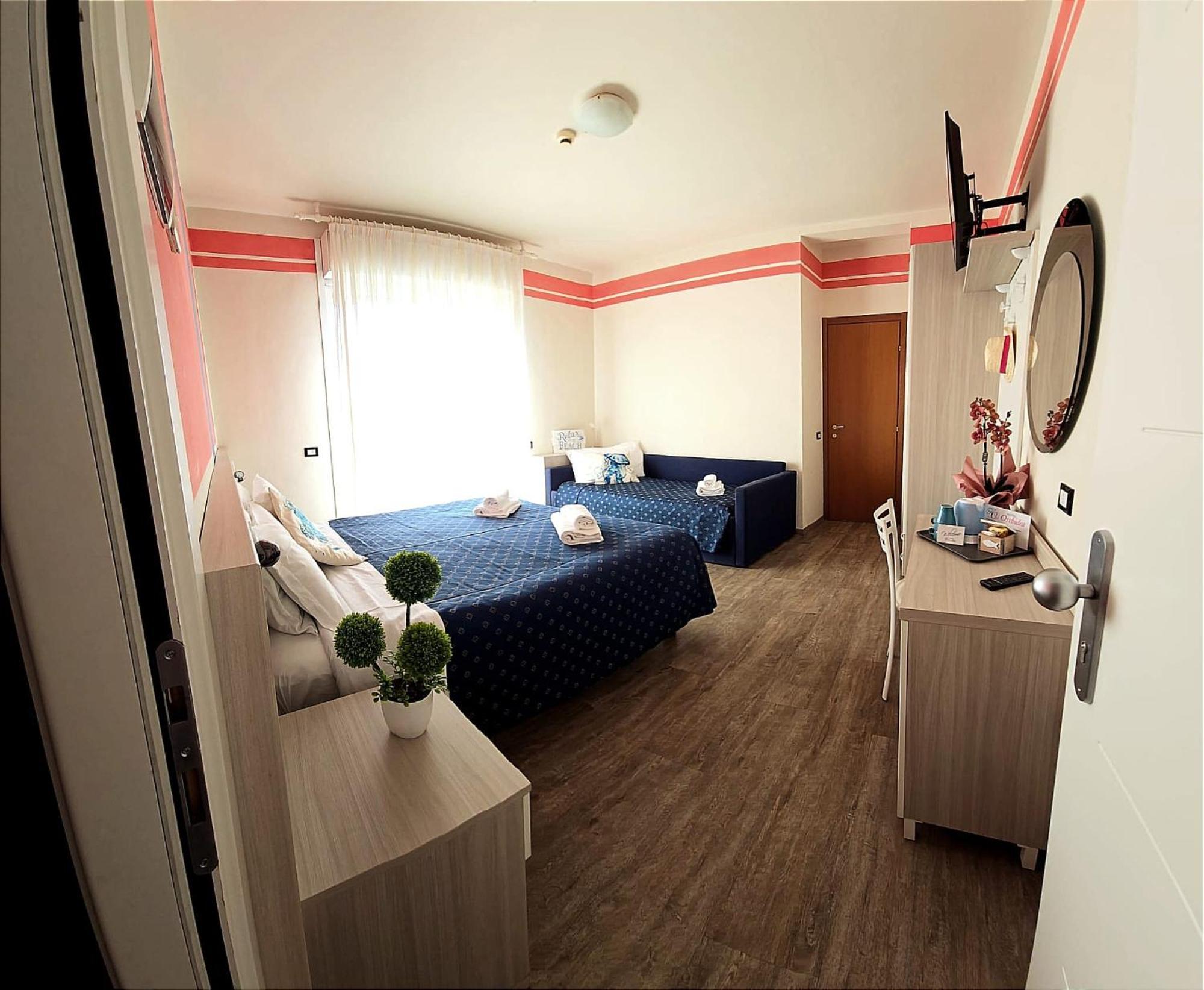 Hotel Orchidea Lignano Sabbiadoro Exterior photo
